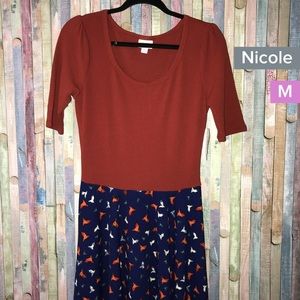 Lularoe Nicole Dress Medium (NWT)